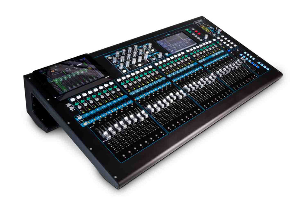 Allen & Heath Qu-32, 32-Channel Digital Mixer - Chrome Edition, view 3